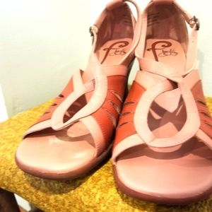 John Fluevog Friends "Rosita" Leather Wedge Sandals😍